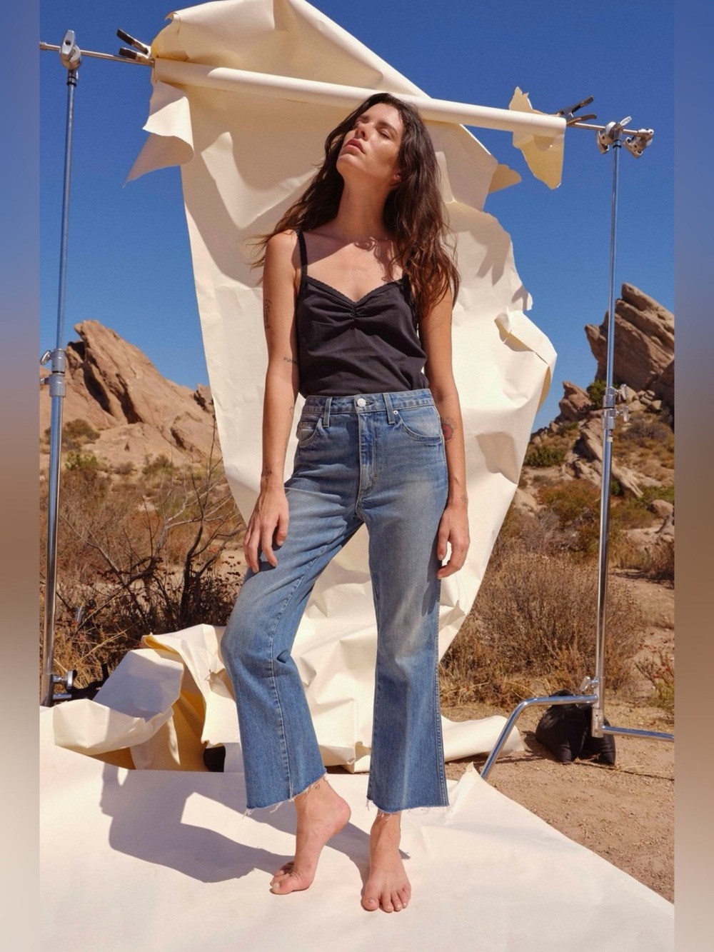 AMO HIGH RISE KICK CROP TOPANGA Jeans